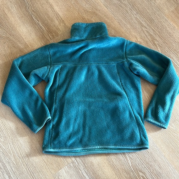 Patagonia snap t fleece Long sleeve size small - Picture 3 of 3